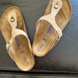 Brand new Birkenstock Gizeh sandals